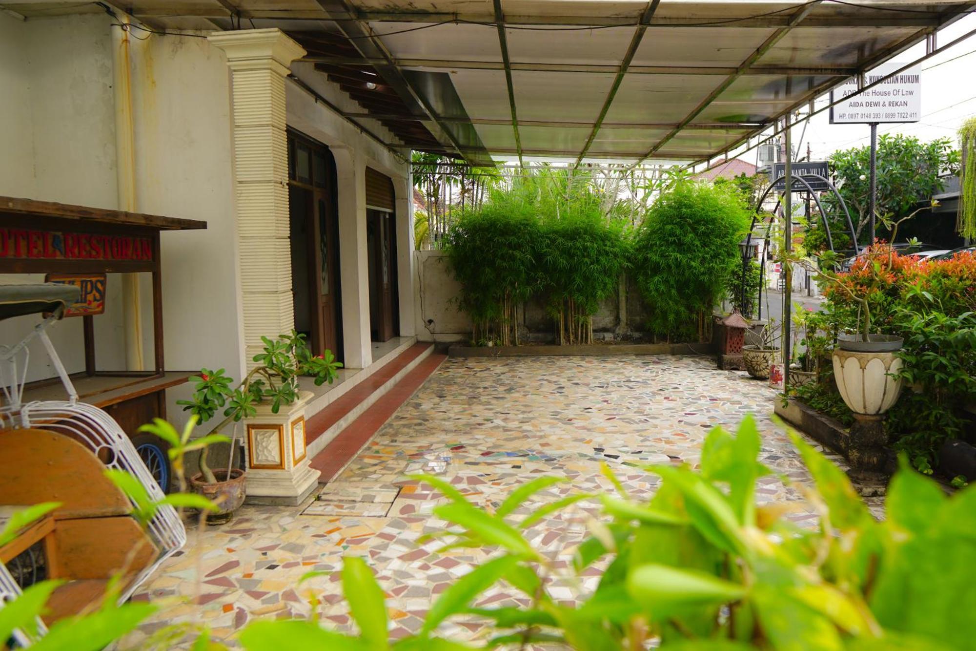 Hotel Tulips Yogyakarta Extérieur photo